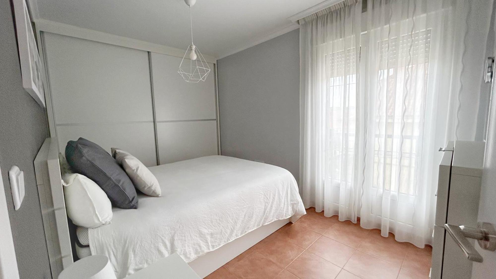 Comillas Bº Casasola - Residencial Lagos Azules - Netflix, Prime, Wifi & Free Indoor Parking Exterior photo